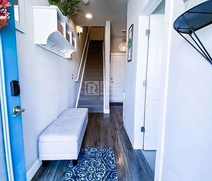 1057 Mariposa St — Photo 2