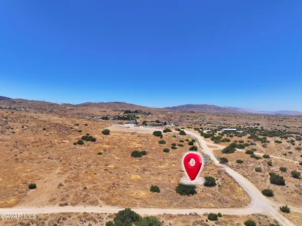 E Vic 47th Ste Avenue St #V4, Palmdale, CA 93550