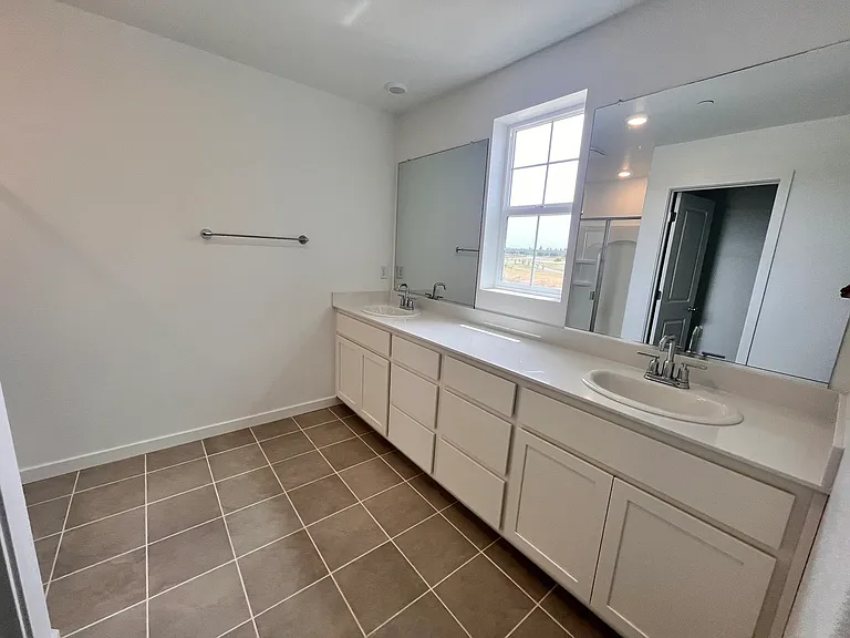 9975 Windage Way — Photo 18