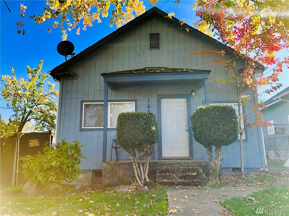 1st image of 1650 E 32nd St