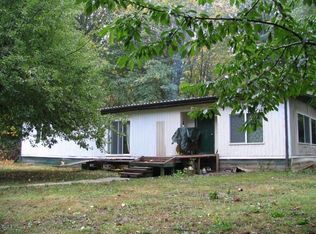 8243 Firehall Rd, Grand ronde, OR 97347