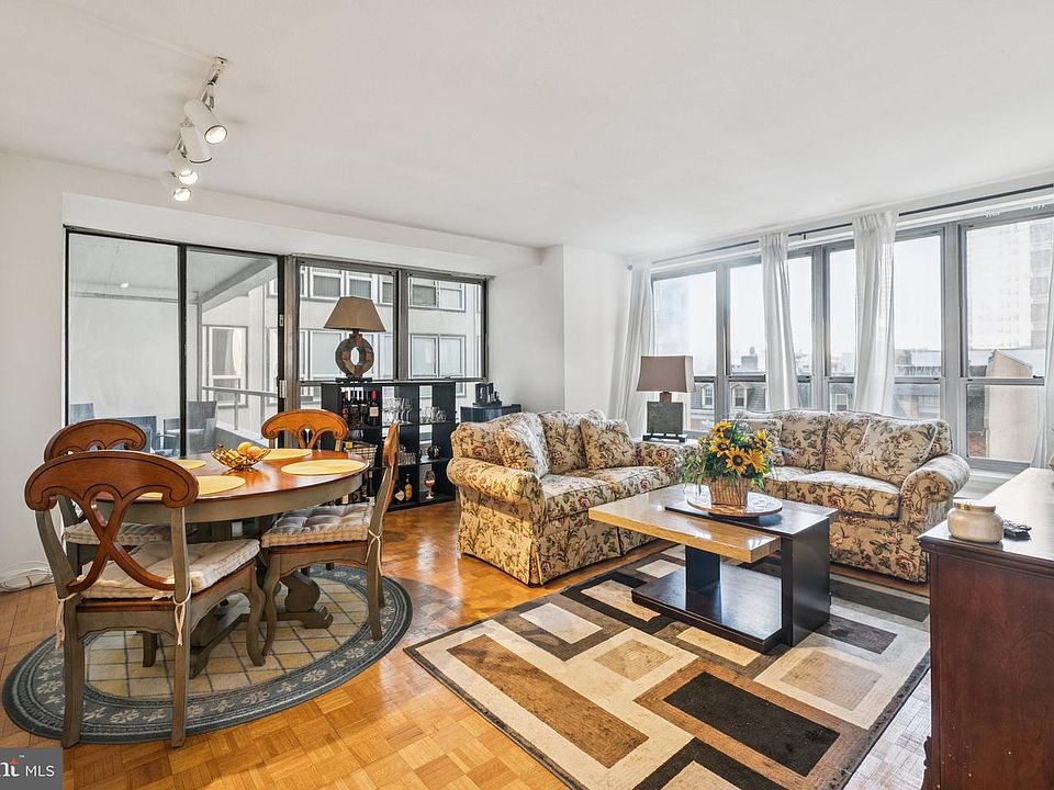 1st image of 224 W Rittenhouse Sq #501