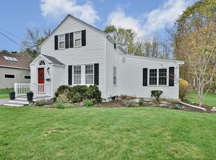 384 S Main St, Mansfield, MA 02048