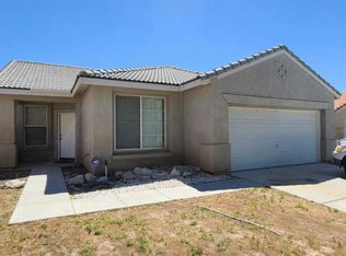 1850 W Holguin St, Lancaster, CA