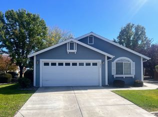 1097 Conifer Dr, Minden, NV