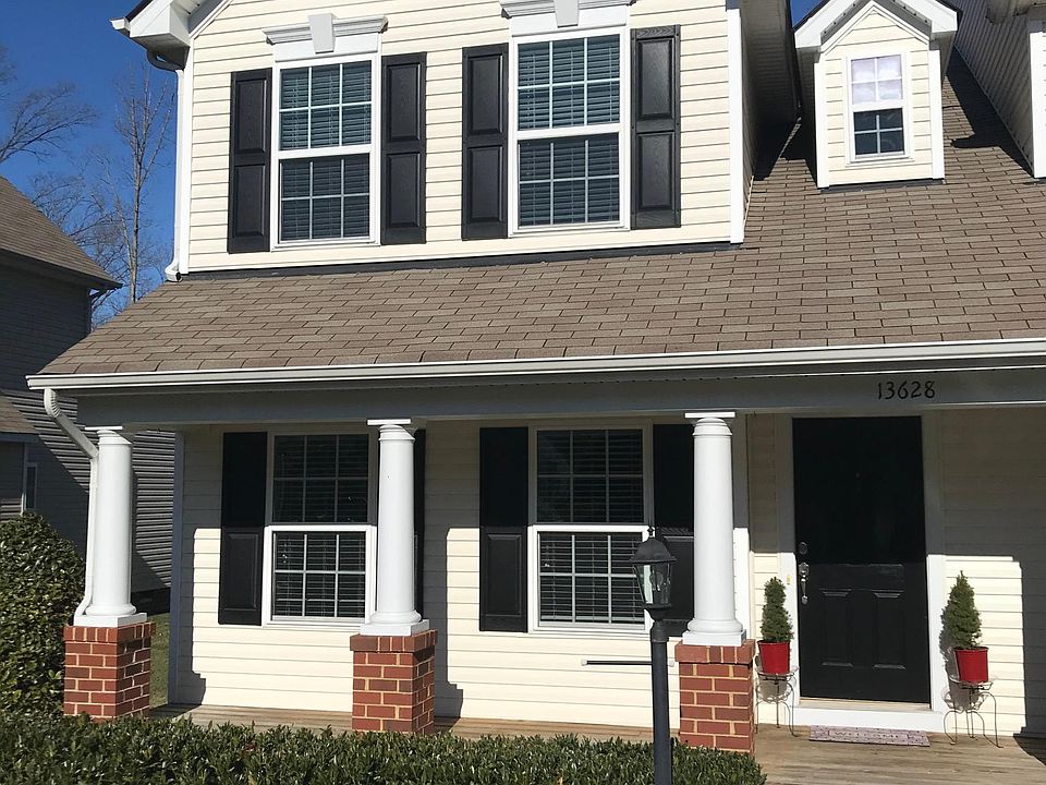 End unit, built in 2010