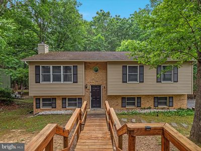 237 Lakeview Dr, Cross Junction, VA, 22625