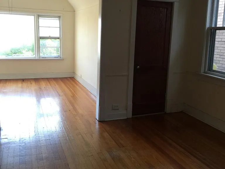 1948 N Richmond St #2 — Photo 4