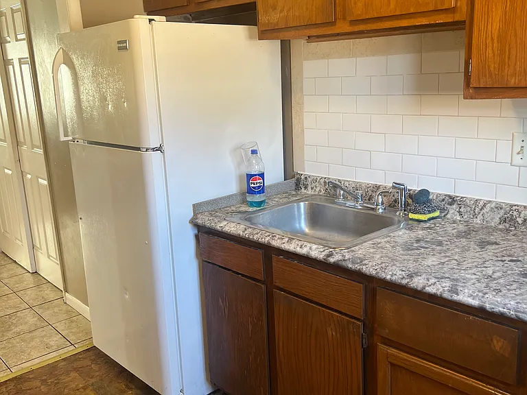 8413 Cottonwood Dr #H — Photo 10