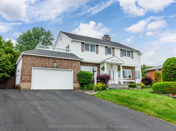 1702 Montreal Rd, Cornwall, ON K6H 1G1