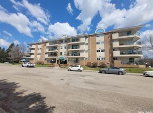 301 Cree Cres #409, Saskatoon, SK S7K7Y3