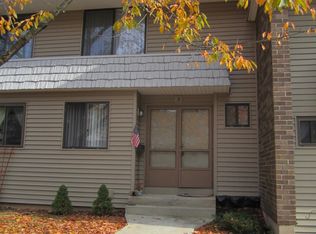 3 Redwood Ct, Cromwell, CT 06416