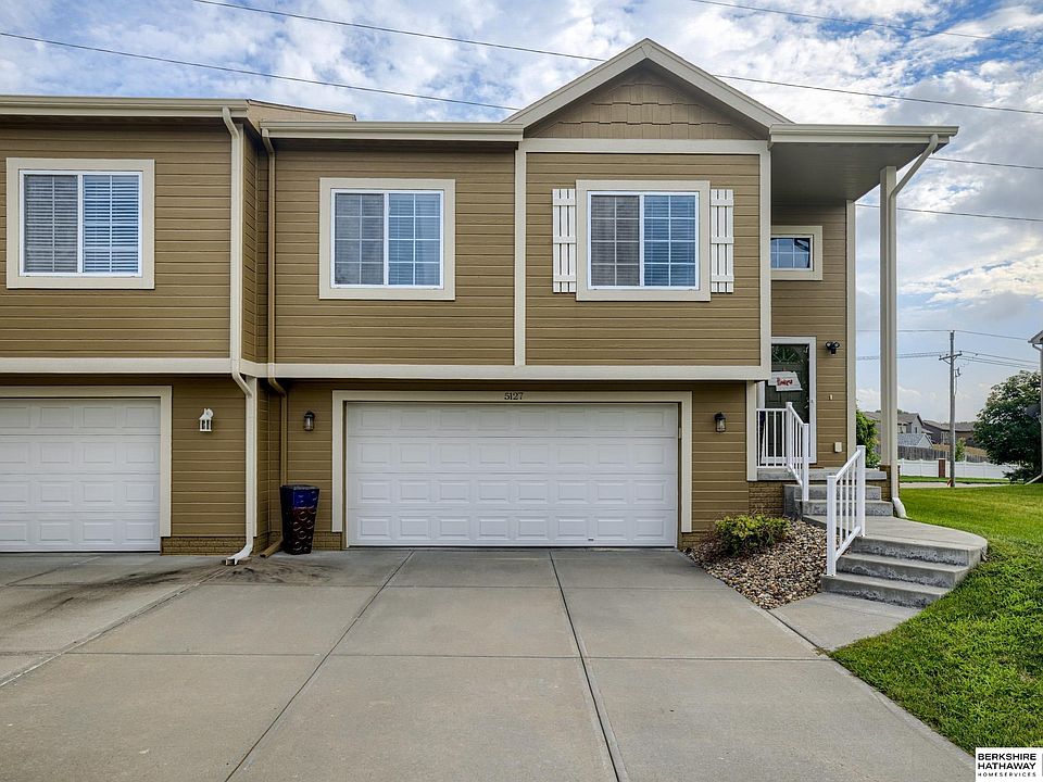 1st image of 5127 S 195th Cir
