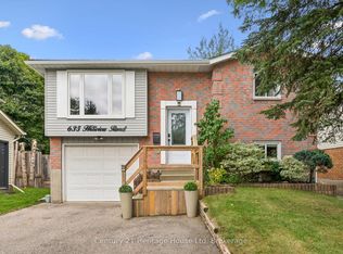 635 Hillview Rd, Cambridge, ON N3H5C3