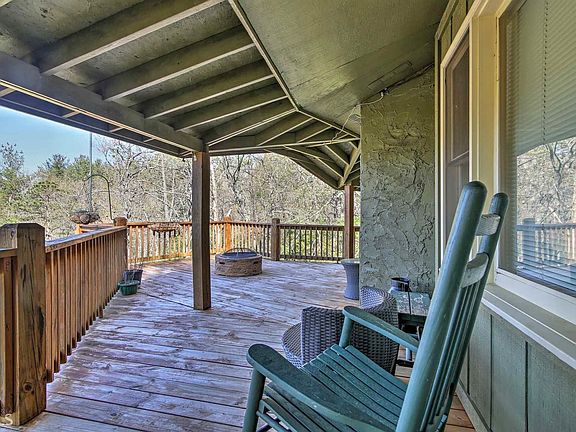 3rd image of 483 E Sugarbush Dr #32