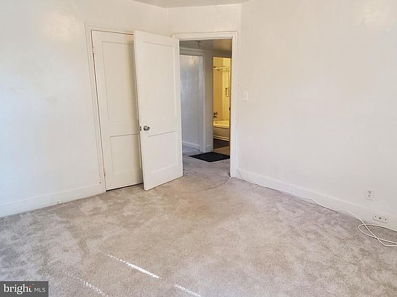 4th image of 7259 Holabird Ave