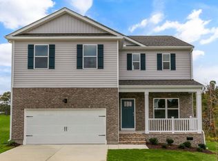 15 Charlies Bend Way, Spring Lake, NC 28390