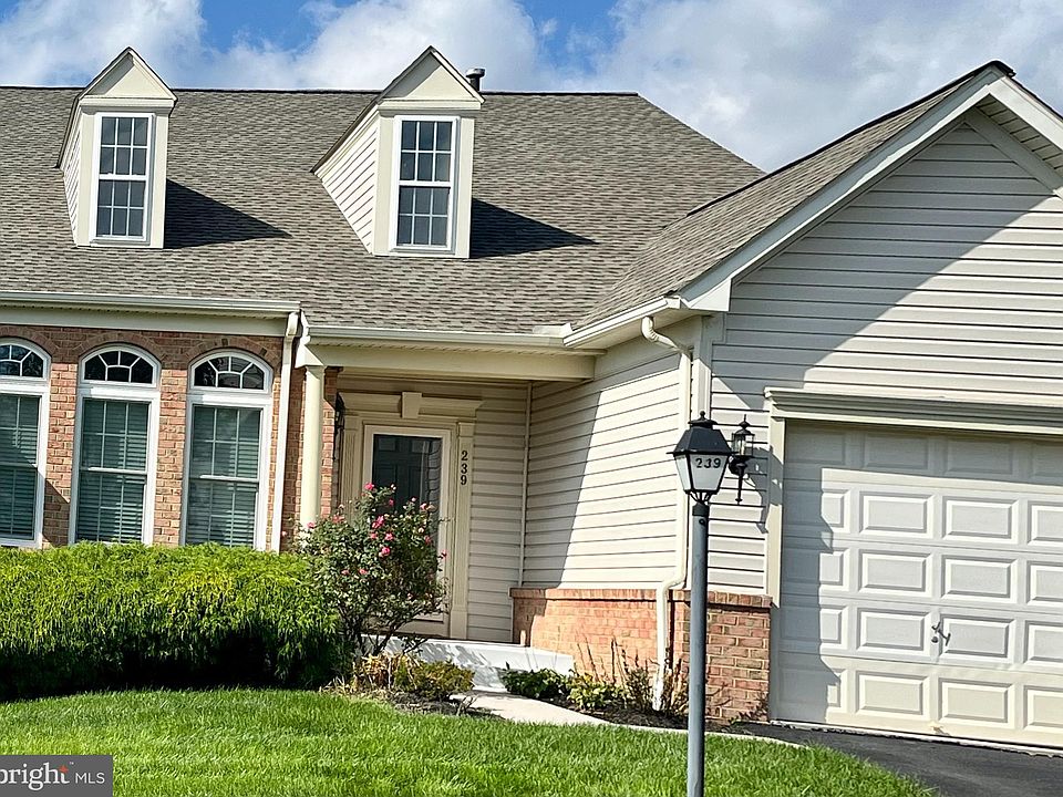 1st image of 239 Prospect Cir #85