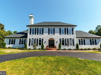 24 Standing Tree Cir, Holland, PA, 18966