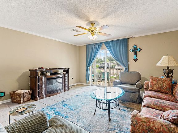 4th image of 21 Private Road 3057