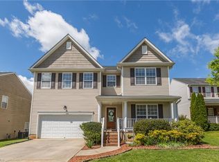 195 Creeks Edge Ct, Clemmons, NC 27012