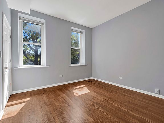 3rd image of 3340 S Carpenter St APT 1R