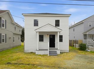 307 N 4th St, Suffolk, VA 23434