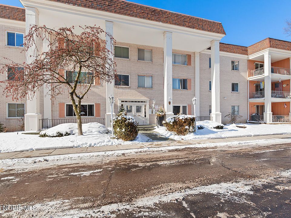 1st image of 3010 W Central Ave Unit 105