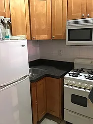 Rented by Salon Realty Corp