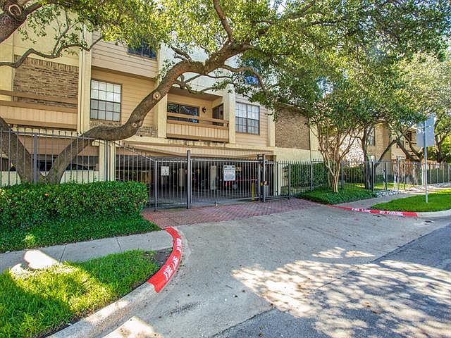 1st image of 7640 W Greenway Blvd APT 3N