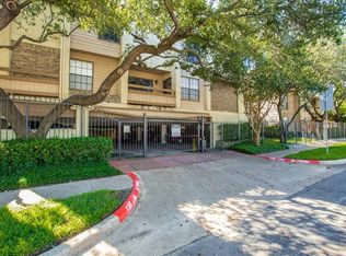 7640 W Greenway Blvd APT 3N, Dallas, TX