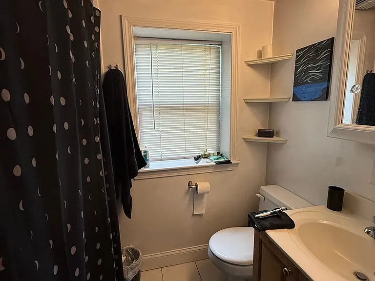 148 Newton St #2 — Photo 12