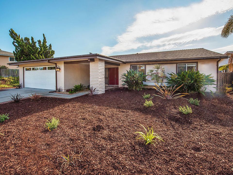 1st image of 389 N La Patera Ln