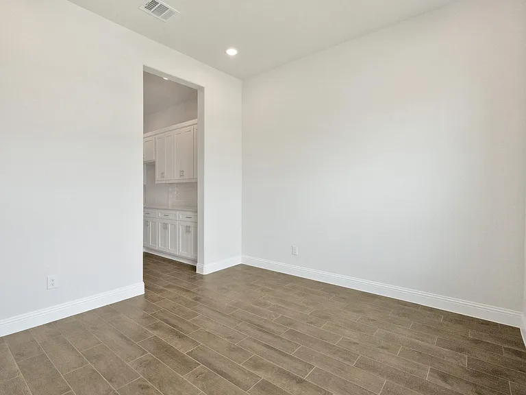 603 Parrino Pkwy — Photo 16