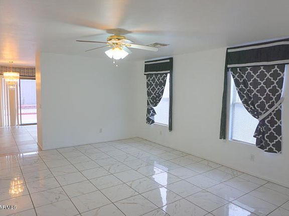5th image of 131 S 111th Pl