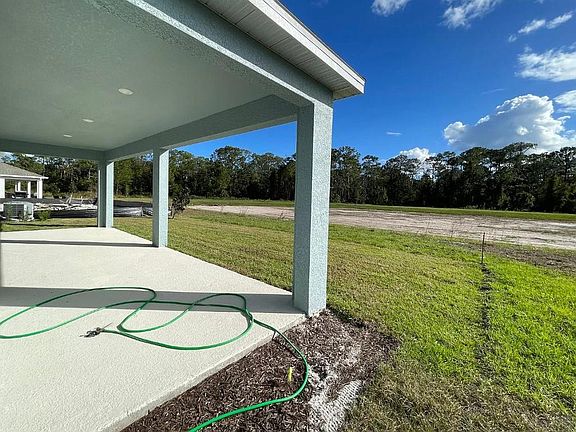 4th image of 3028 Crispin Cir