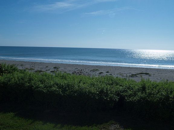 Grogeous Direct Ocean View