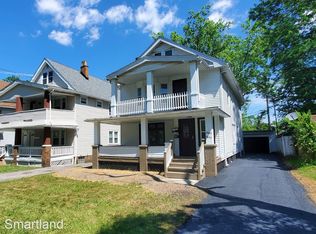 3449 Altamont Rd, Cleveland, OH 44118
