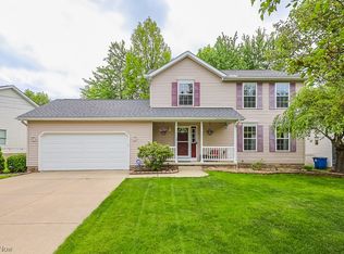 35890 Roberts Rd, Eastlake, OH 44095