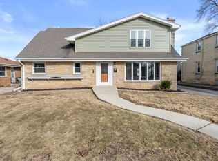 2662 S 69th St #A, Milwaukee, WI 53219