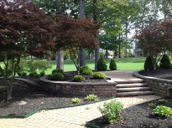 7297 Players Club Dr #49, Concord Township, OH 44077
