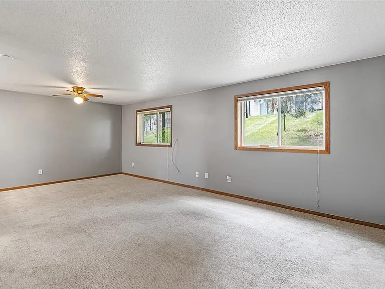 758 Westwinds Dr #6 — Photo 6