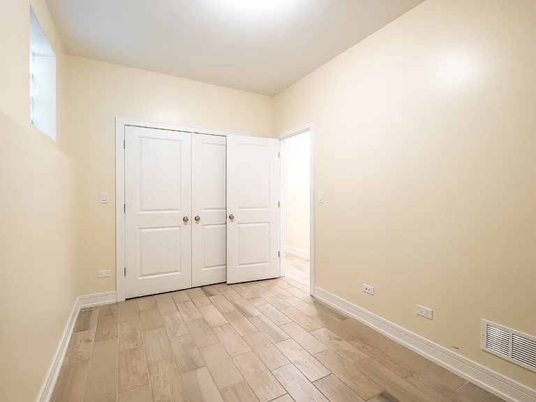 1110 N Christiana Ave — Photo 27