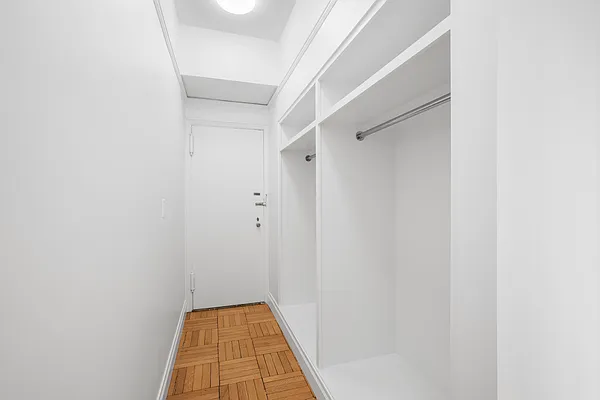 Rented by Compass | media 26