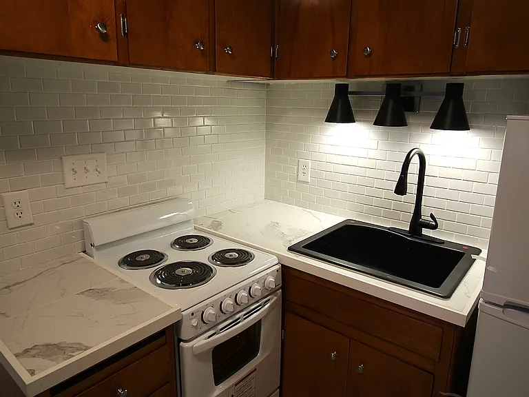 7605 Rainier Ave S #201 — Photo 7