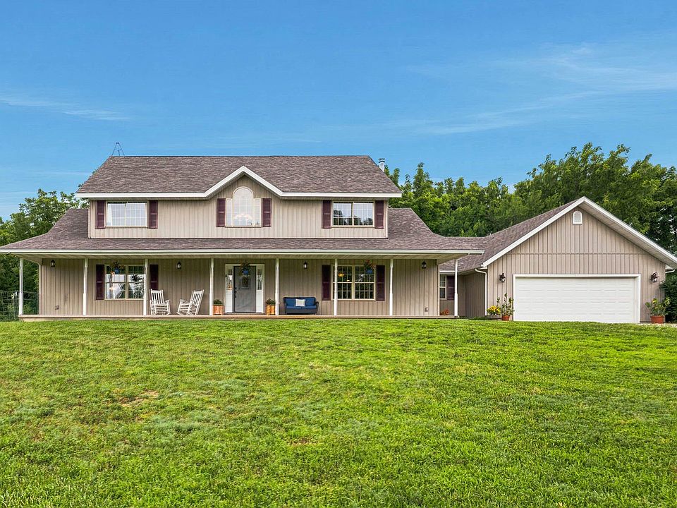 1st image of 4048 N Farm Road 79