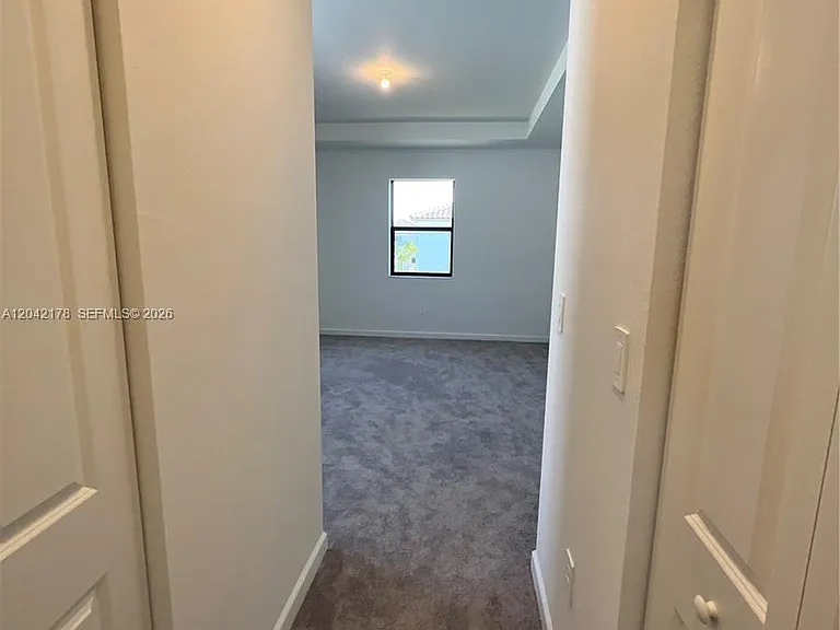 11945 SW 240th St — Photo 10
