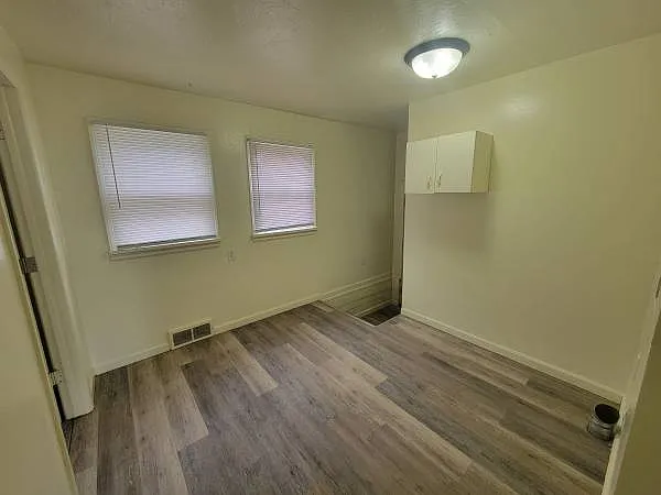 215 Lomax St — Photo 8