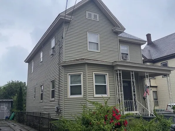 87 Exeter St, Lowell, MA 01850