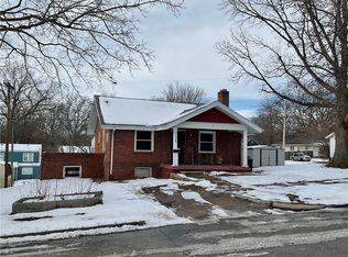 1135 S 21st St, Decatur, IL 62521